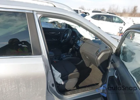 2018 Nissan Rogue Sv z USA, uszkodzony, nr VIN KNMAT2MV3JP600078